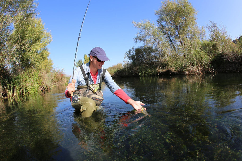 Yellow Humpy Classic Dry Fly - 6 Flies Size 16